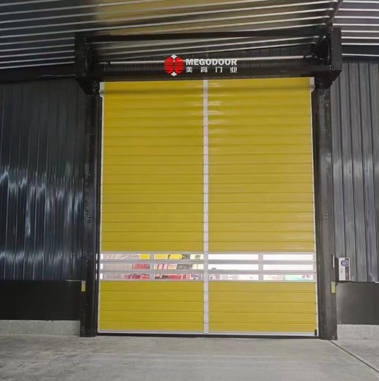硬質(zhì)快速門(mén)在汽修廠里的應(yīng)用縮略圖